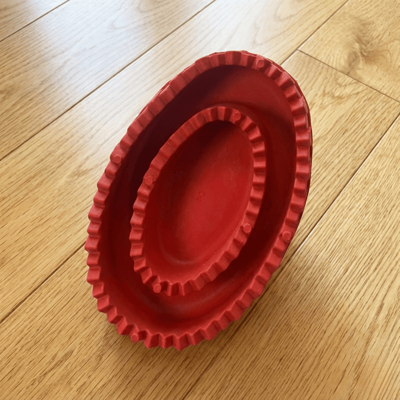 Rubber Dog Grooming Curry Brush (Red) - Side View (YF112)